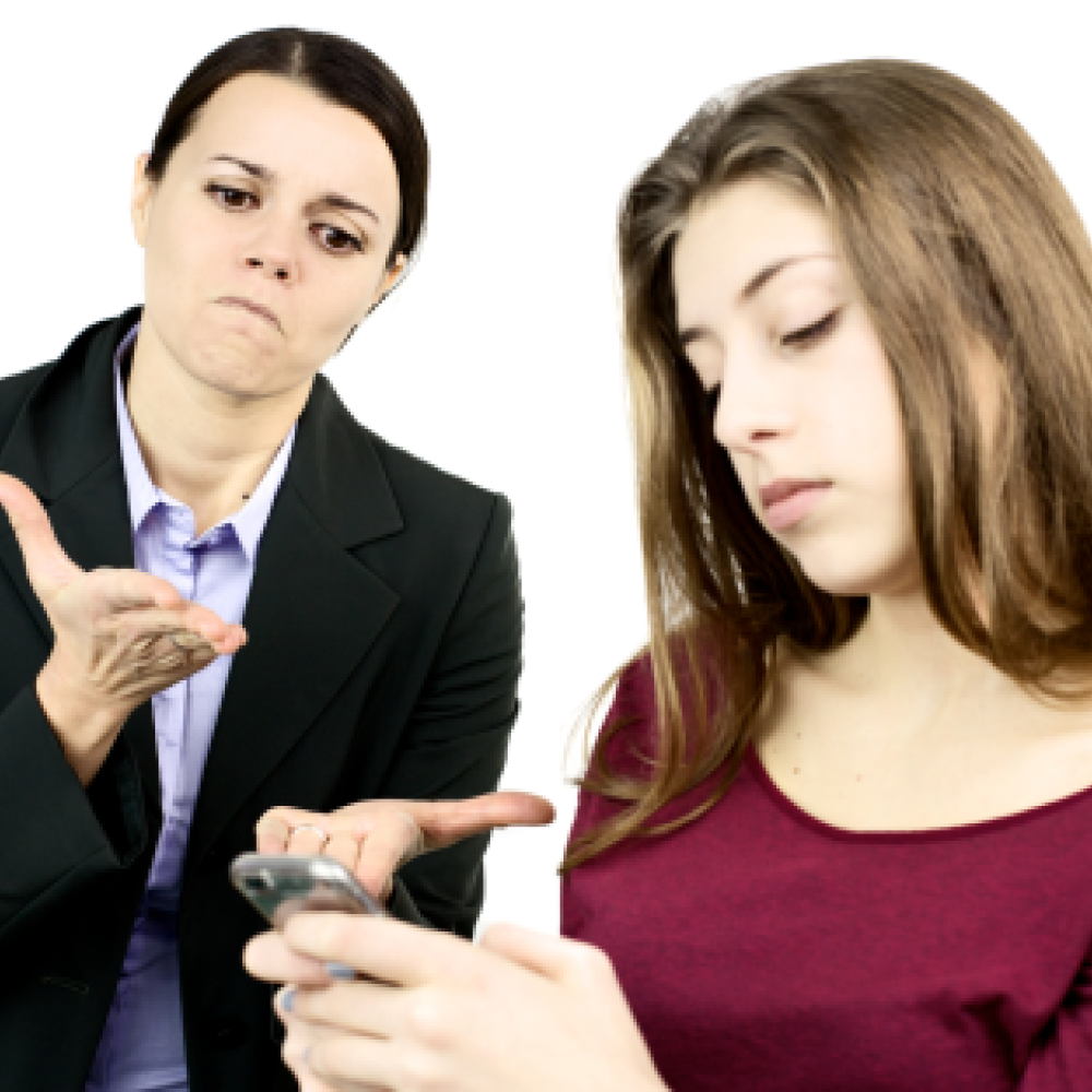 mum and daughter argue over screen time phone social media snagit